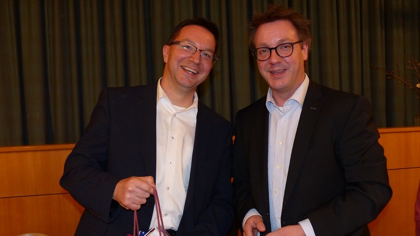 links Dr. Blume – rechts Dr. Preusch links Dr. Blume – rechts Dr. Preusch